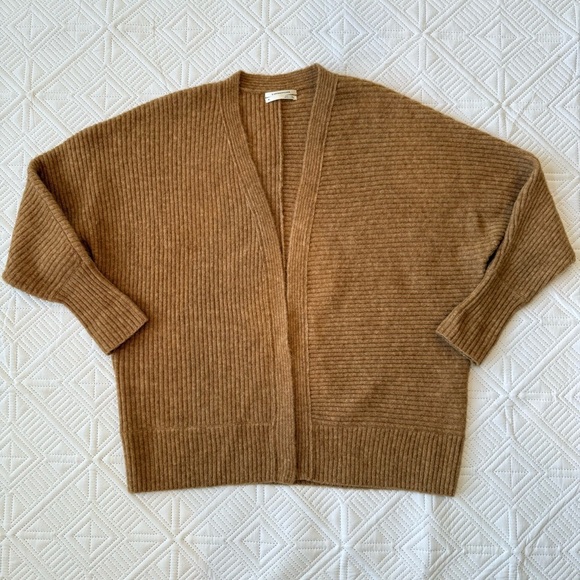 Anthropologie Alpaca & Merino Wool Oversized Cardigan Size M - Picture 5 of 8